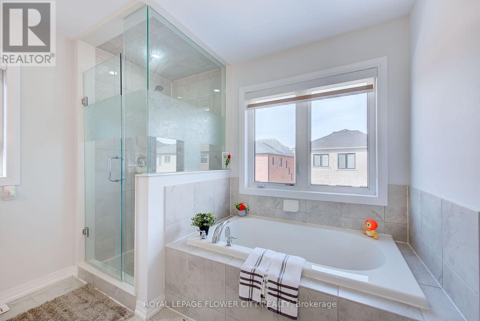 149 Silverwood Crescent, Woodstock, Ontario  N4T 0M6 - Photo 37 - X12831348