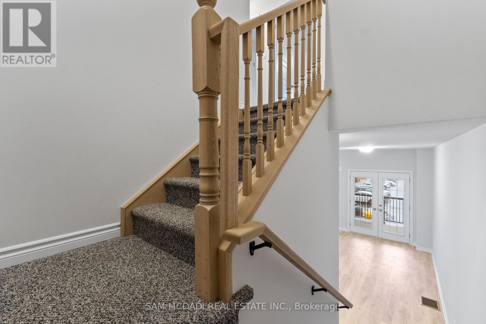 157 - 677 Park Road N, Brantford, Ontario  N3R 0C2 - Photo 12 - X12831392