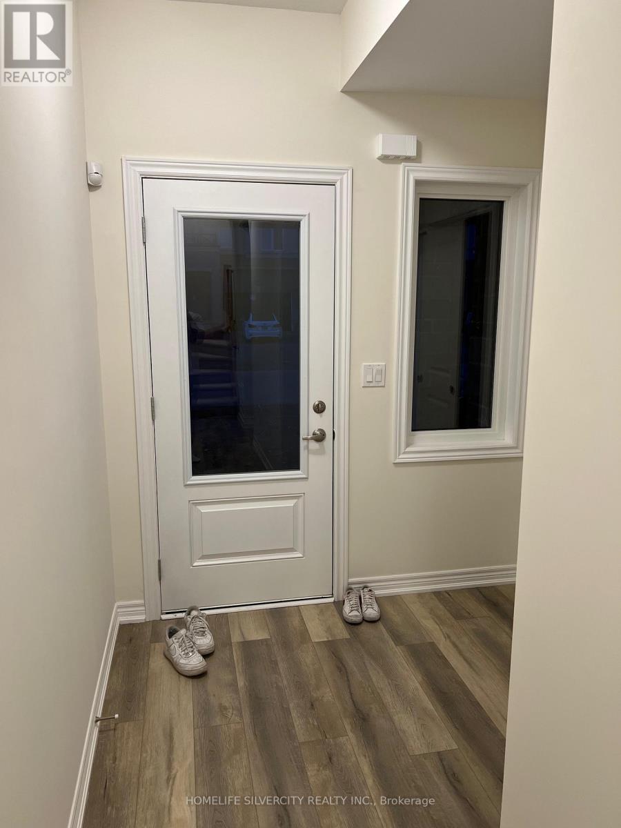 154 Sonoma Lane, Hamilton, Ontario  L8E 0L1 - Photo 2 - X12831394