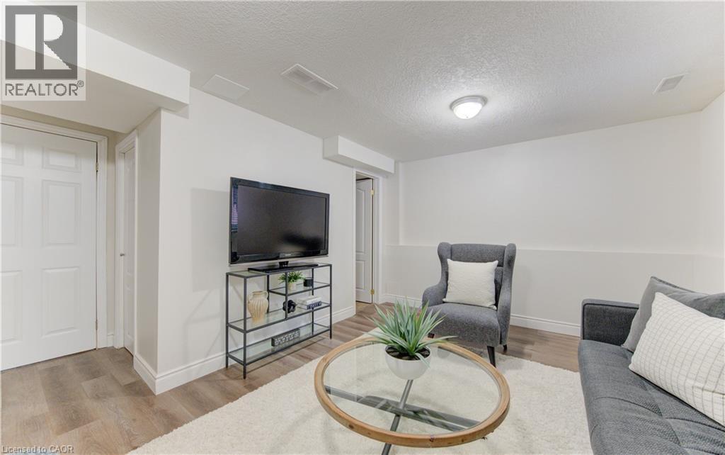 68 Max Becker Drive, Kitchener, Ontario  N2E 3V8 - Photo 35 - 40806902