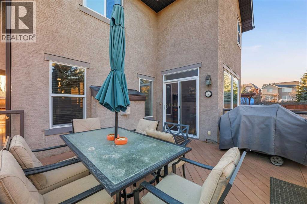 307 Valley Crest Court Nw, Calgary, Alberta  T3B 5Y4 - Photo 46 - A2283685