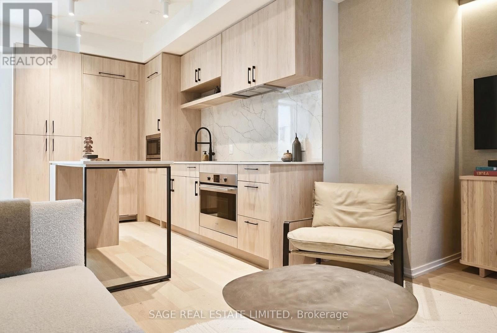 101 - 109 Erskine Avenue, Toronto, Ontario  M4P 1Y5 - Photo 5 - C12813410