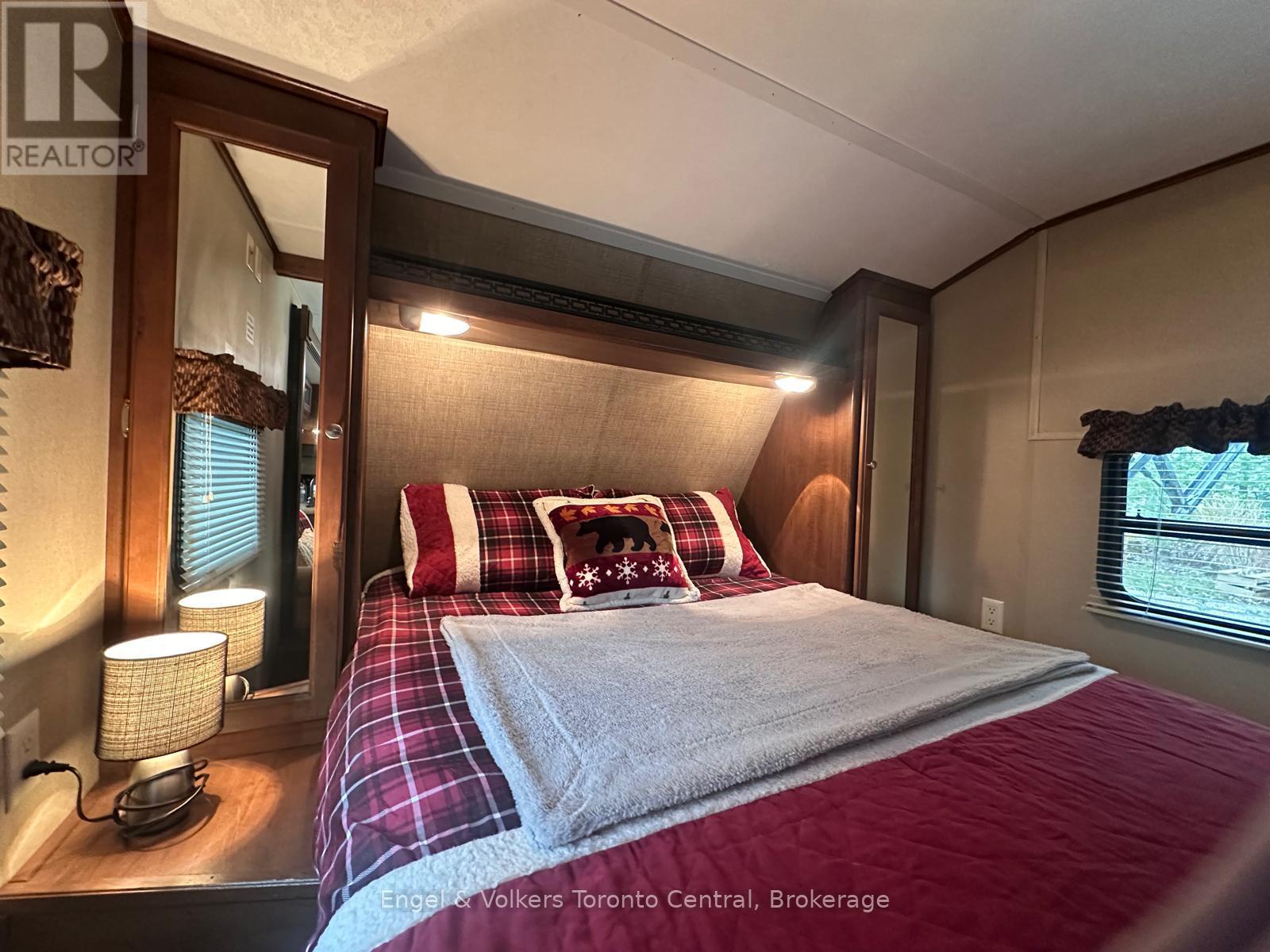 W 32 - 7489 Sideroad 5 E, Wellington North, Ontario  N0G 2L0 - Photo 14 - X12831426