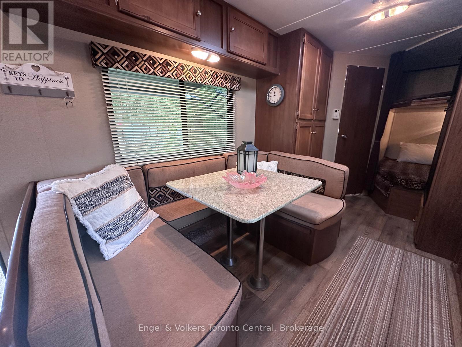 W 32 - 7489 Sideroad 5 E, Wellington North, Ontario  N0G 2L0 - Photo 7 - X12831426