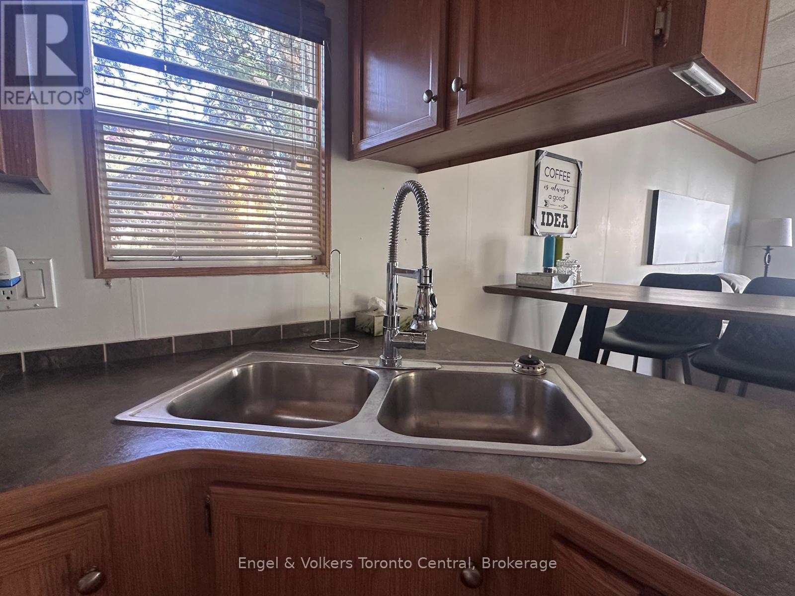 E7 - 7489 Sideroad 5 E, Wellington North, Ontario  N0G 2L0 - Photo 6 - X12831452