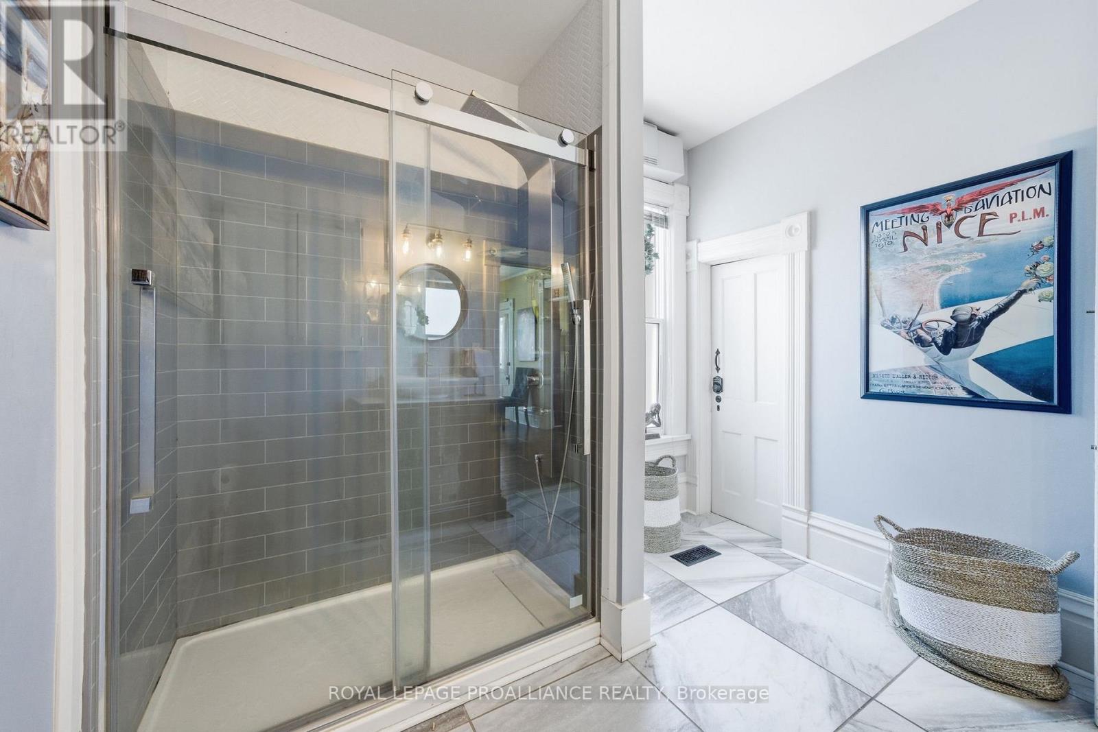 47 Paul Street, Prince Edward County, Ontario  K0K 2T0 - Photo 15 - X12831416