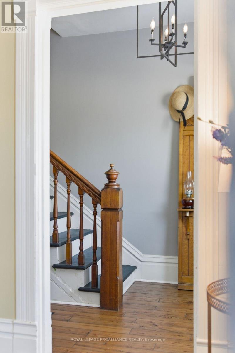 47 Paul Street, Prince Edward County, Ontario  K0K 2T0 - Photo 17 - X12831416