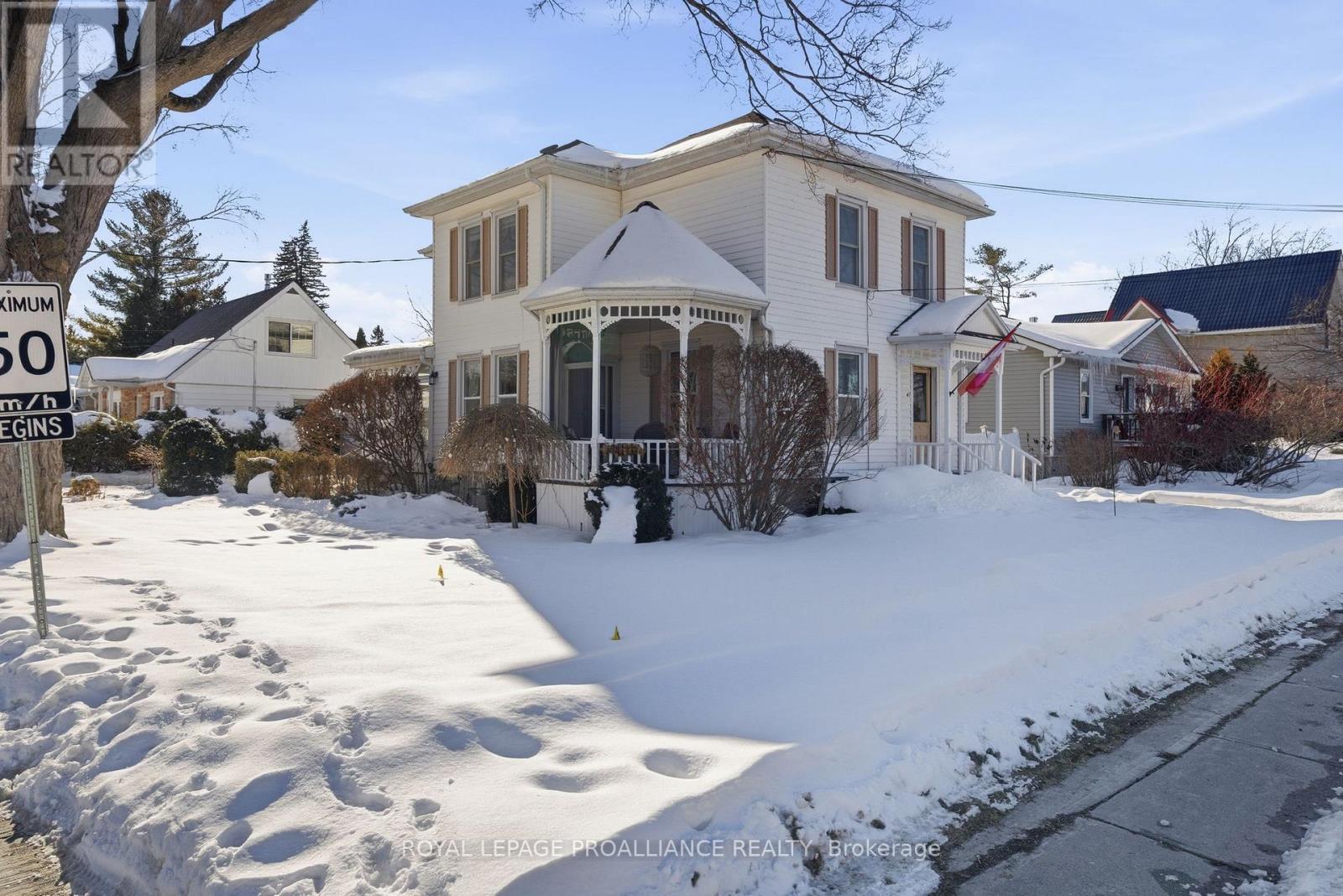 47 Paul Street, Prince Edward County, Ontario  K0K 2T0 - Photo 2 - X12831416