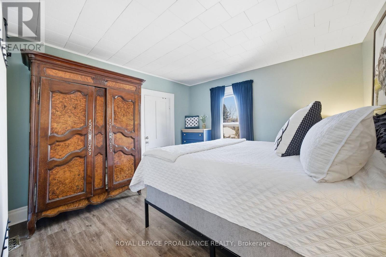 47 Paul Street, Prince Edward County, Ontario  K0K 2T0 - Photo 21 - X12831416