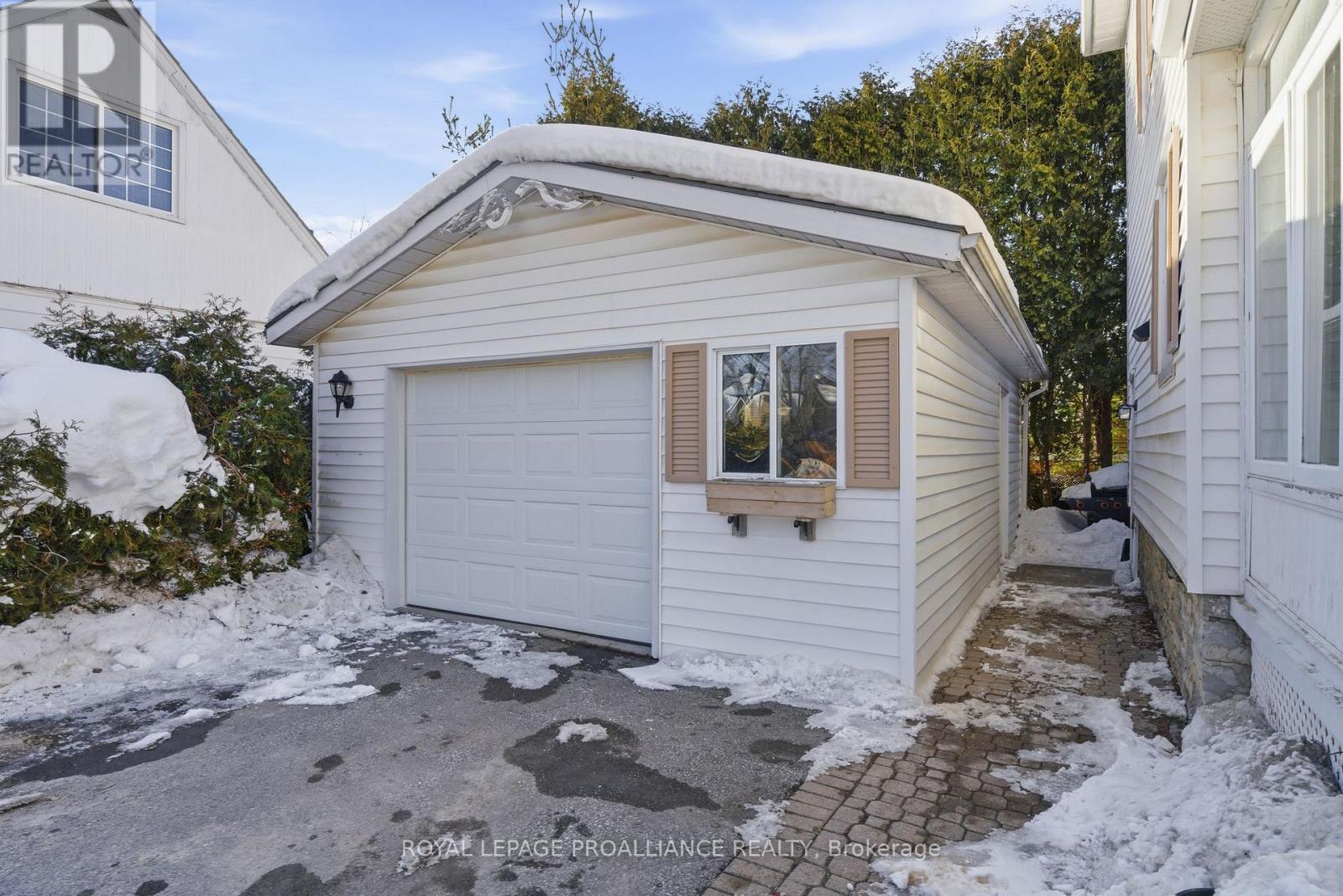 47 Paul Street, Prince Edward County, Ontario  K0K 2T0 - Photo 28 - X12831416