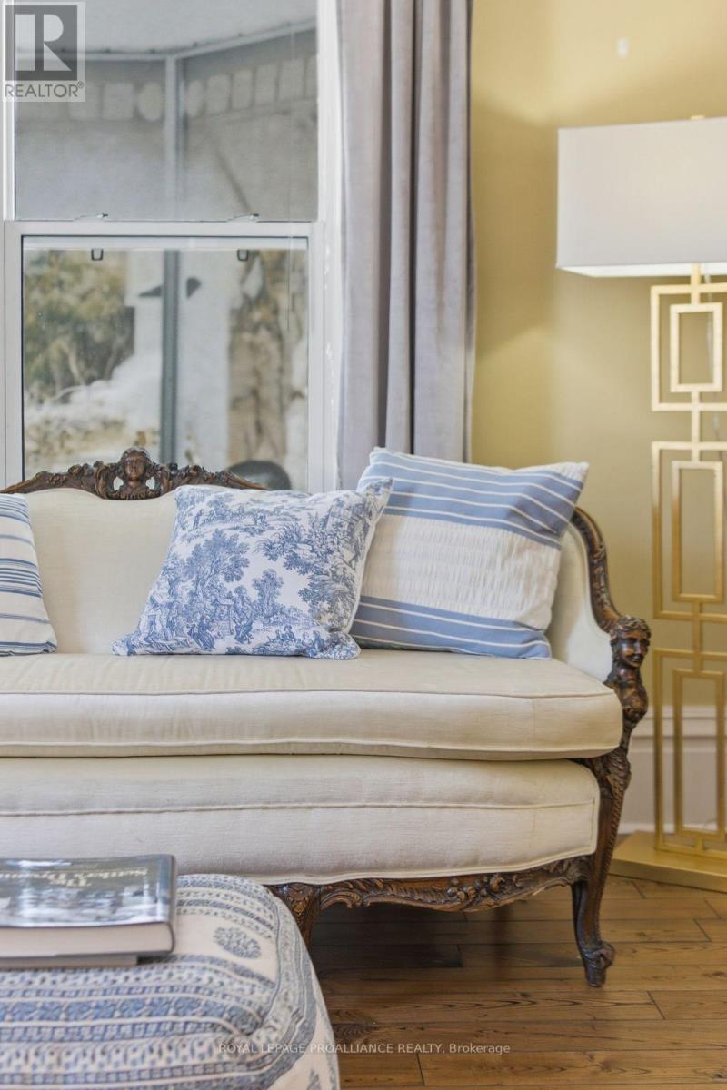 47 Paul Street, Prince Edward County, Ontario  K0K 2T0 - Photo 6 - X12831416