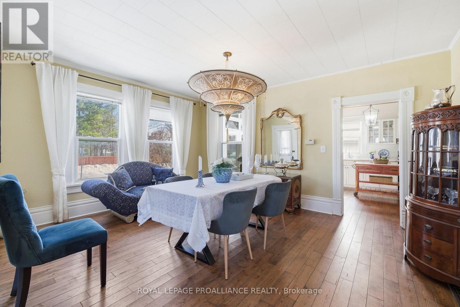 47 Paul Street, Prince Edward County, Ontario  K0K 2T0 - Photo 9 - X12831416