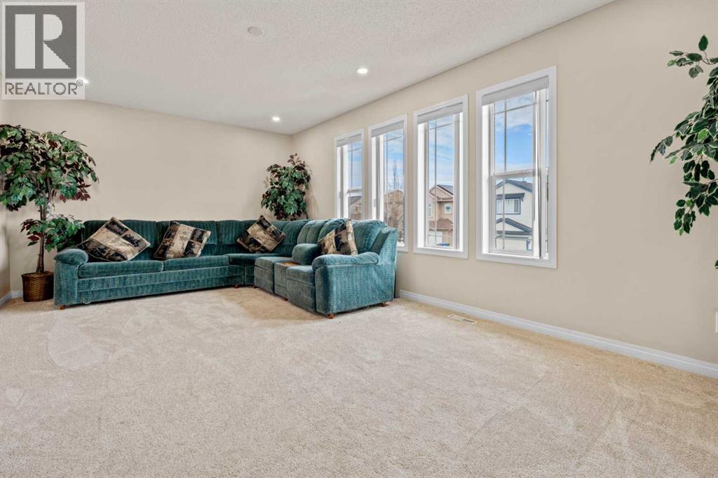 332 Oakmere Way, Chestermere, Alberta  T1X 1N3 - Photo 22 - A2289663