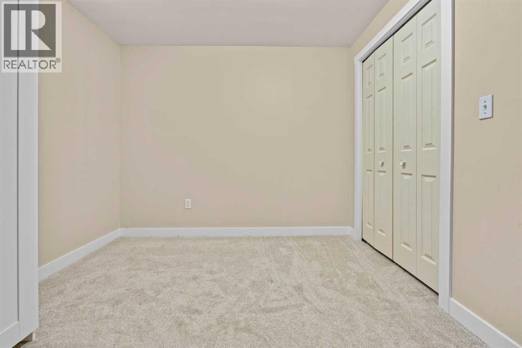 332 Oakmere Way, Chestermere, Alberta  T1X 1N3 - Photo 39 - A2289663