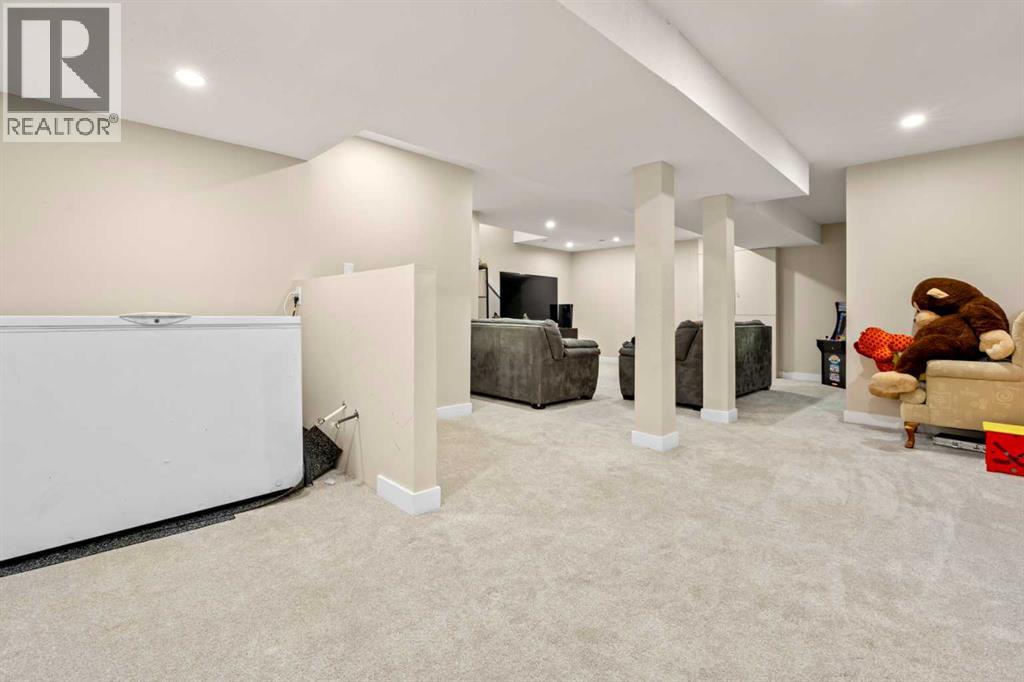 332 Oakmere Way, Chestermere, Alberta  T1X 1N3 - Photo 41 - A2289663