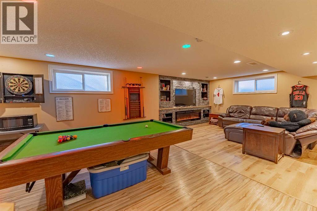 142 West Pointe Circle, Cochrane, Alberta  T4C 0C2 - Photo 11 - A2281503