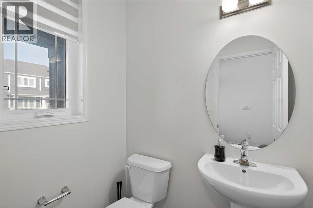 82 Osborne Common Sw, Airdrie, Alberta  T4B 5E4 - Photo 14 - A2284872