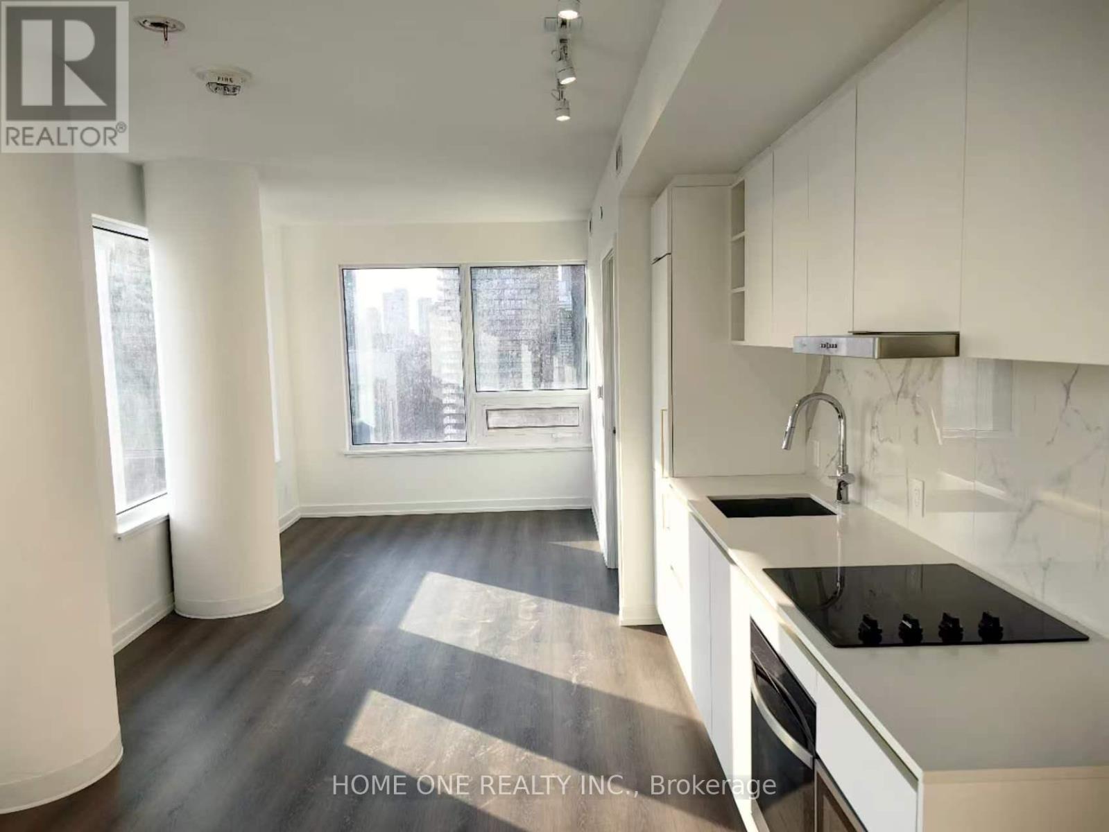 2312 - 8 Wellesley Street W, Toronto, Ontario  M4Y 0J5 - Photo 4 - C12831440