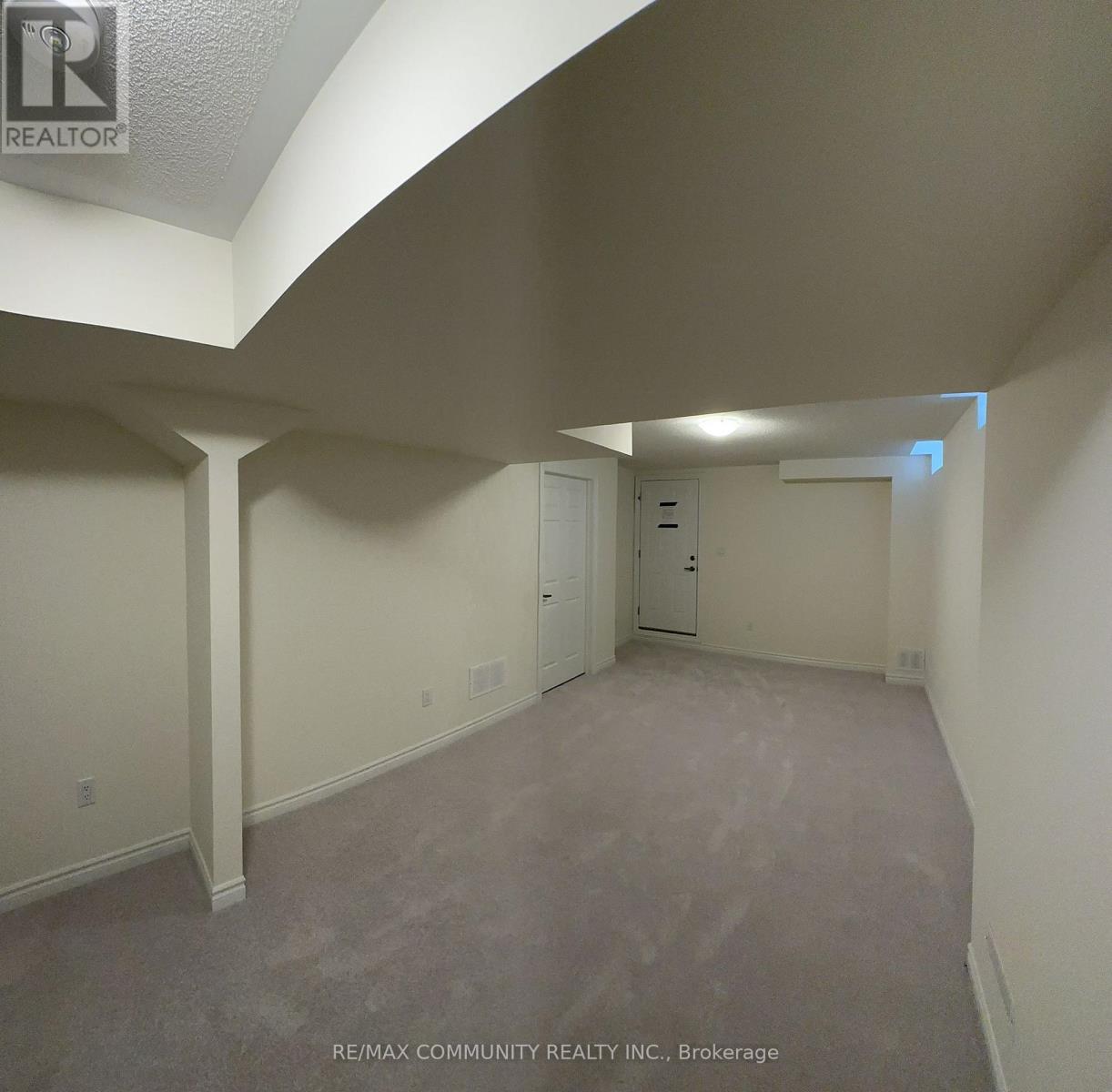 59 Mountainside Crescent, Whitby, Ontario  L1R 0P4 - Photo 10 - E12831448