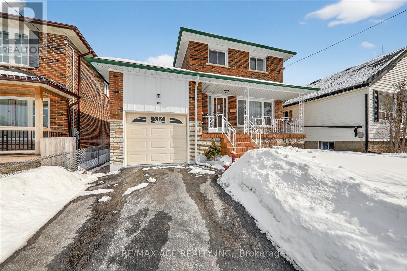 113 MAGNOLIA AVENUE, Toronto, Ontario