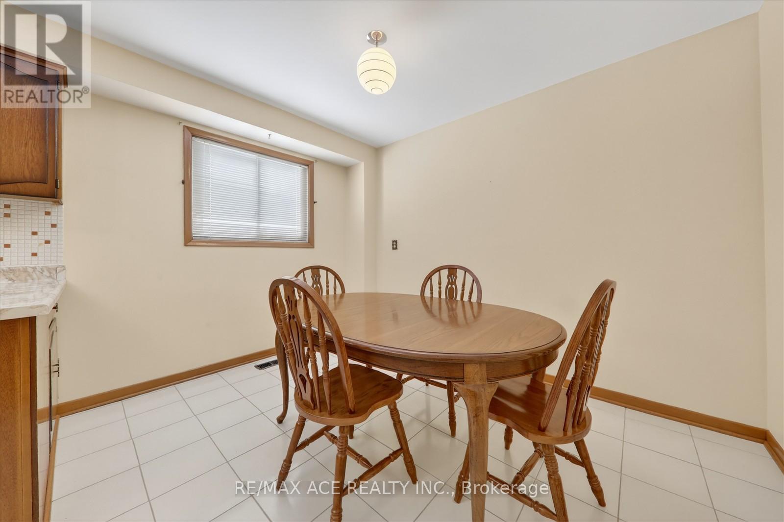 113 Magnolia Avenue, Toronto, Ontario  M1K 3K7 - Photo 16 - E12831462