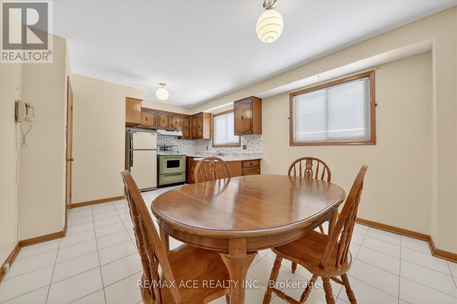 113 Magnolia Avenue, Toronto, Ontario  M1K 3K7 - Photo 17 - E12831462