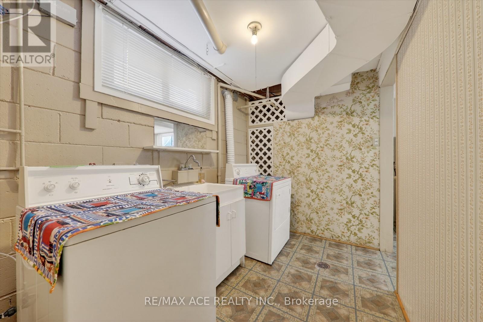 113 Magnolia Avenue, Toronto, Ontario  M1K 3K7 - Photo 31 - E12831462