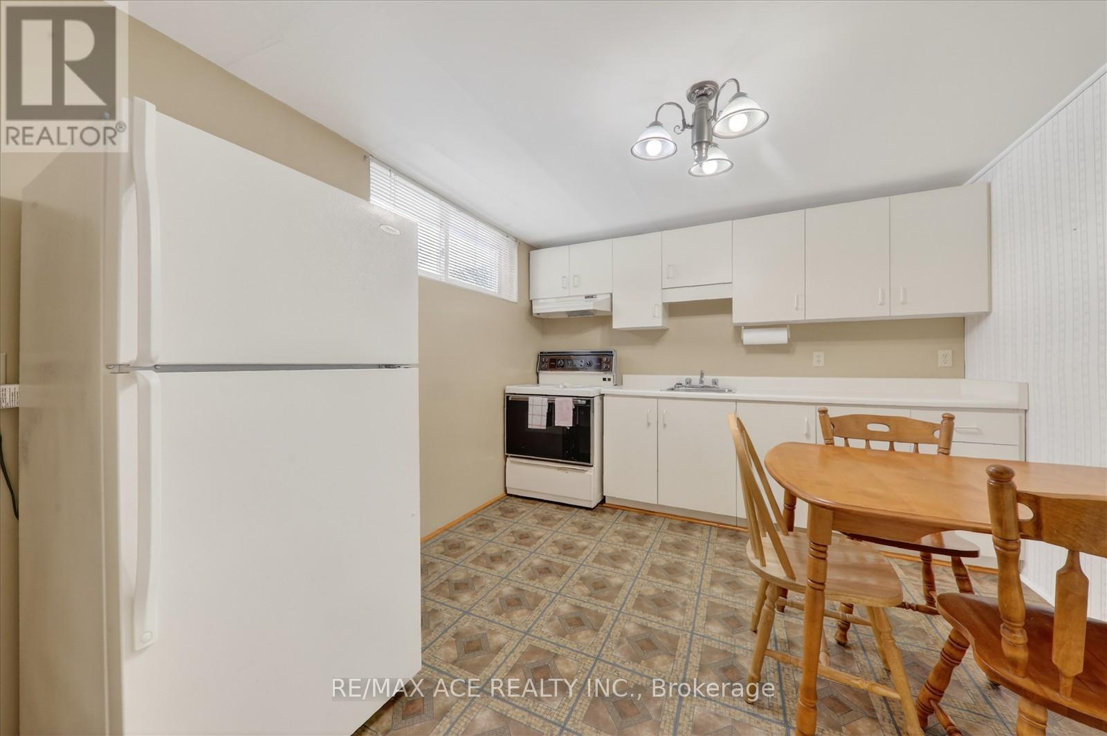 113 Magnolia Avenue, Toronto, Ontario  M1K 3K7 - Photo 34 - E12831462