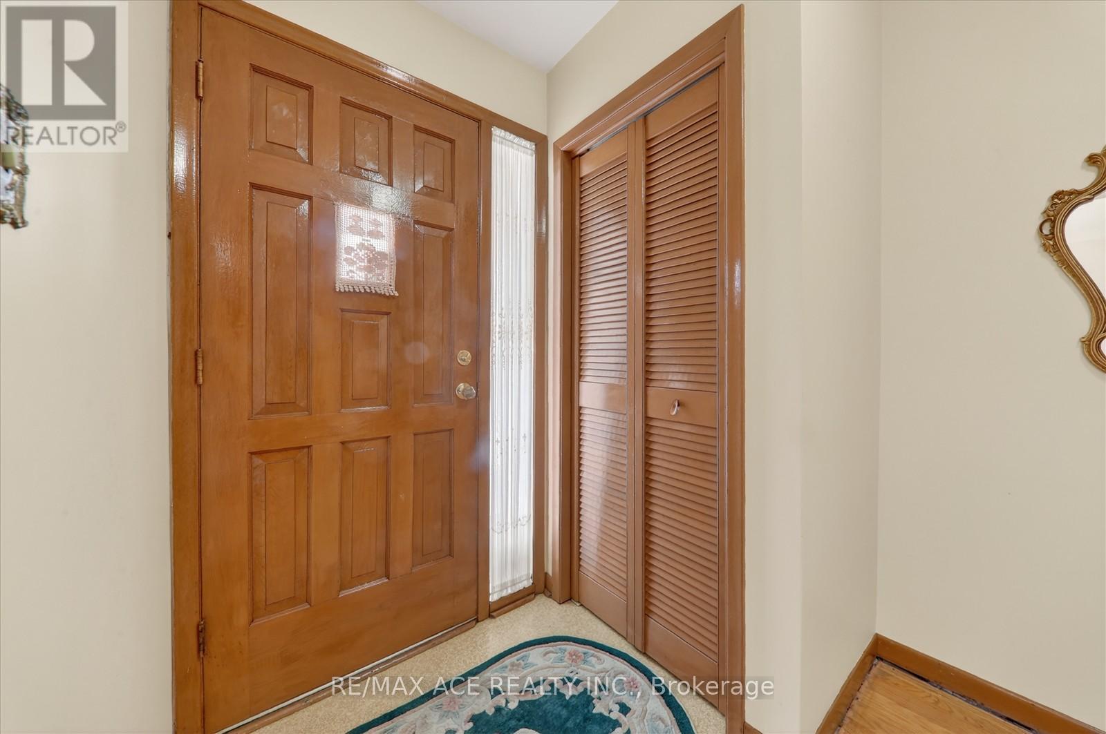 113 Magnolia Avenue, Toronto, Ontario  M1K 3K7 - Photo 7 - E12831462