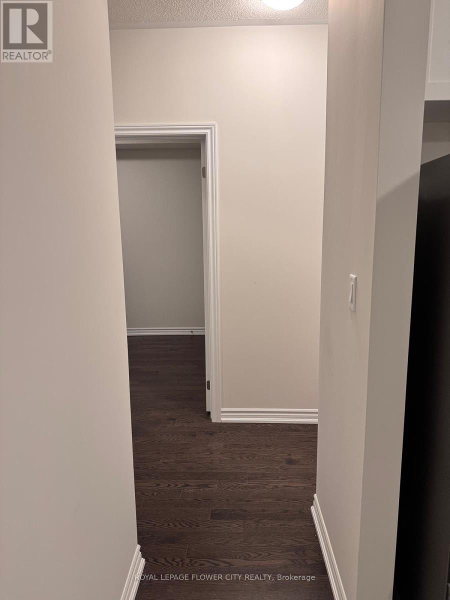 Main Floor - 13 Bannister Road, Barrie (Innis-Shore), Ontario  L9J 0L4 - Photo 18 - S12831430