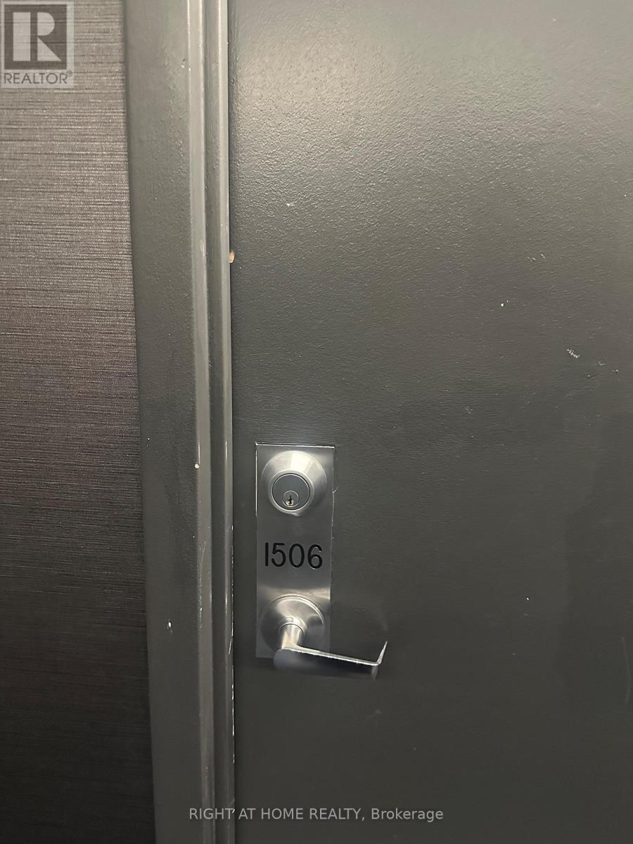 1506 - 3 Rowntree Road, Toronto, Ontario  M9V 5G8 - Photo 2 - W12826730