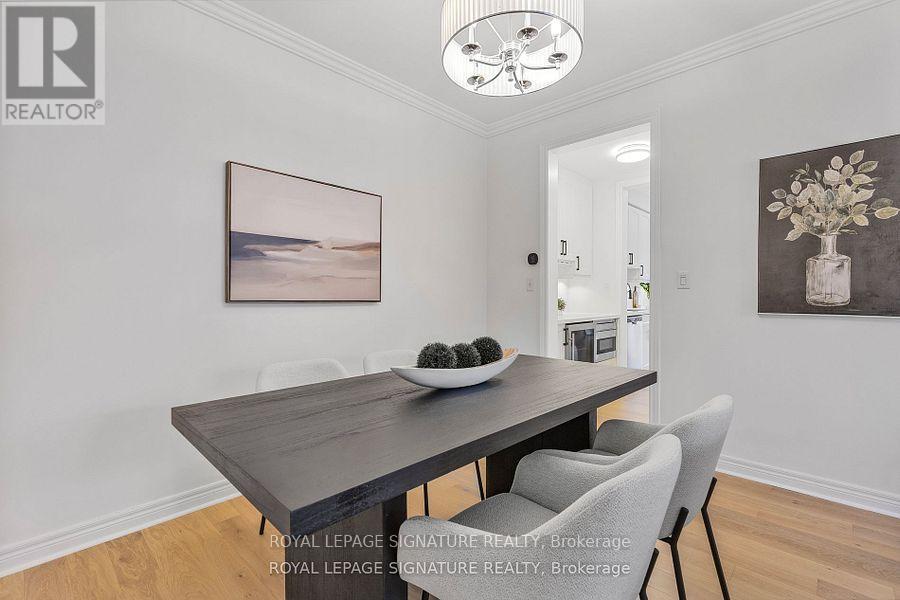 25 - 2295 Rochester Circle, Oakville, Ontario  L6M 5C9 - Photo 12 - W12831422