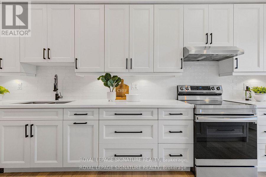 25 - 2295 Rochester Circle, Oakville, Ontario  L6M 5C9 - Photo 18 - W12831422