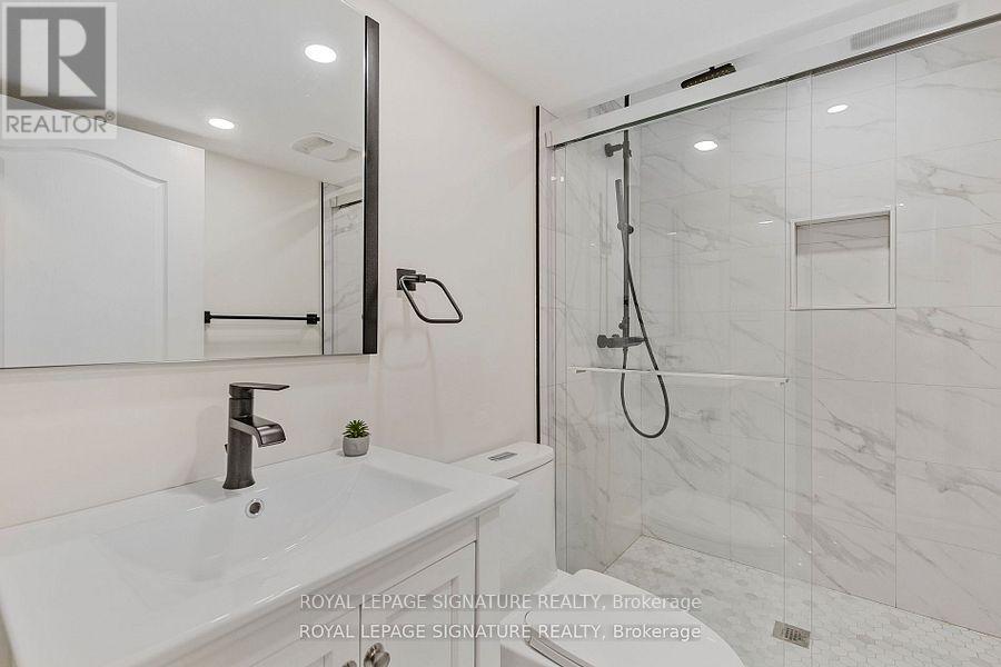 25 - 2295 Rochester Circle, Oakville, Ontario  L6M 5C9 - Photo 43 - W12831422