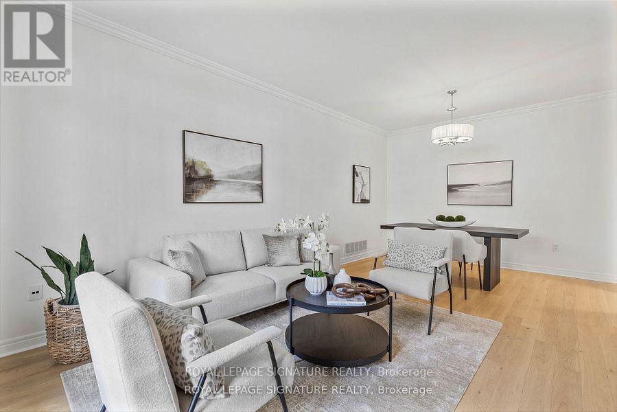 25 - 2295 Rochester Circle, Oakville, Ontario  L6M 5C9 - Photo 8 - W12831422