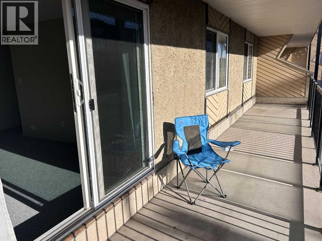 307, 617 56 Avenue Sw, Calgary, Alberta T2V 0G9 - Photo 3 - A2249186