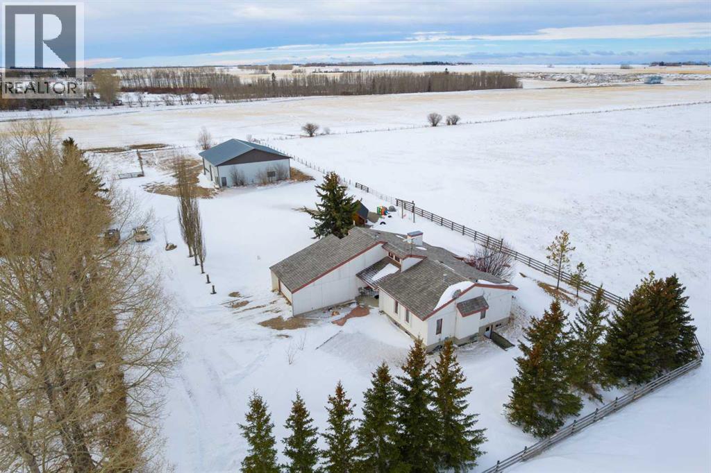 31144 Range Road 20, Rural Mountain View County, Alberta  T0M 0W0 - Photo 2 - A2286213