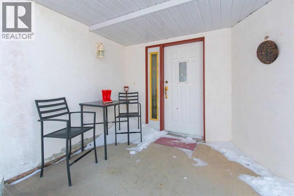 31144 Range Road 20, Rural Mountain View County, Alberta  T0M 0W0 - Photo 5 - A2286213