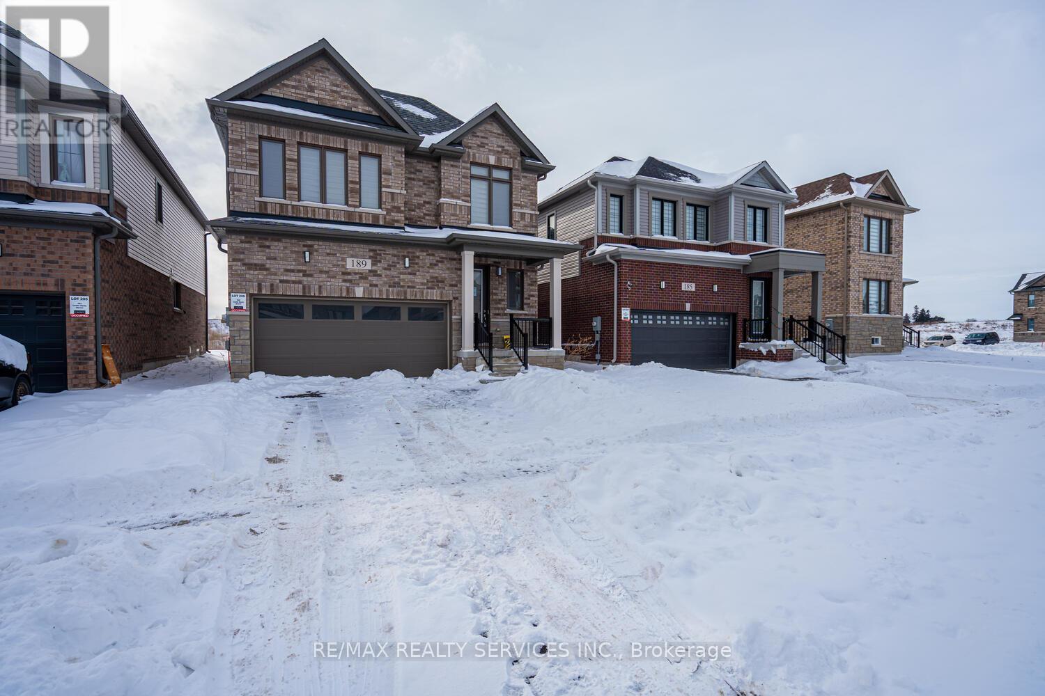 189 Leslie Davis Street, North Dumfries, Ontario  N0B 1E0 - Photo 3 - X12831466