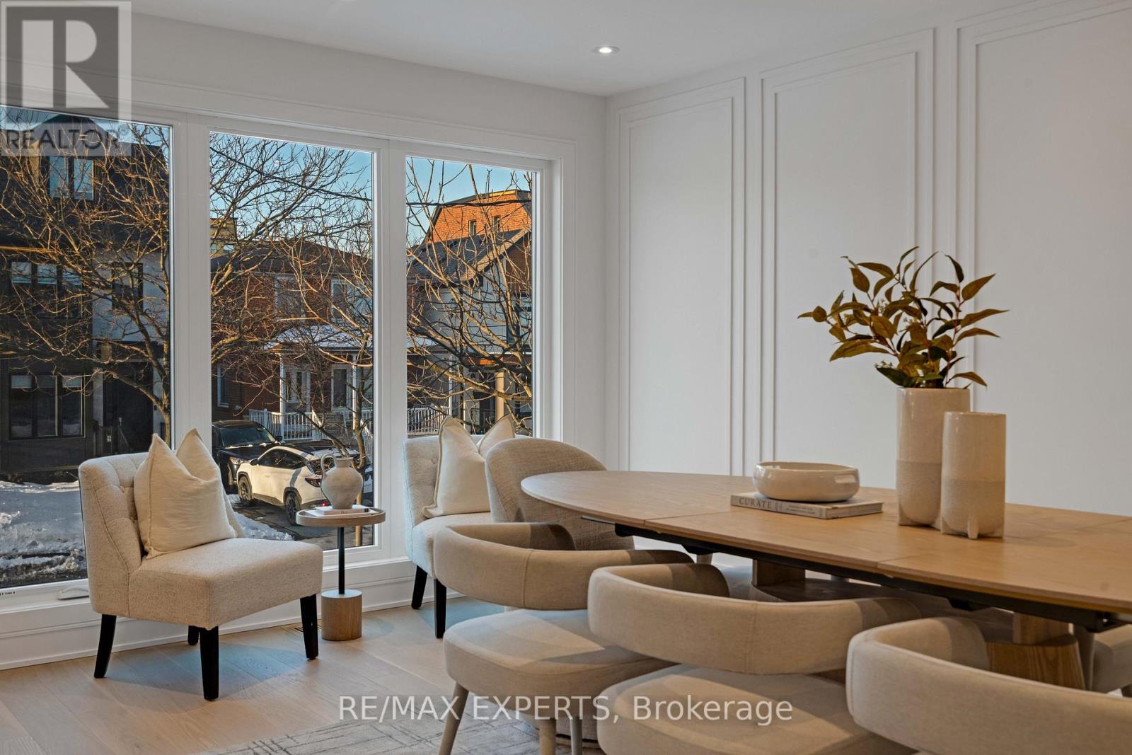 15 Holland Park Avenue, Toronto, Ontario  M6C 1M2 - Photo 8 - C12762610