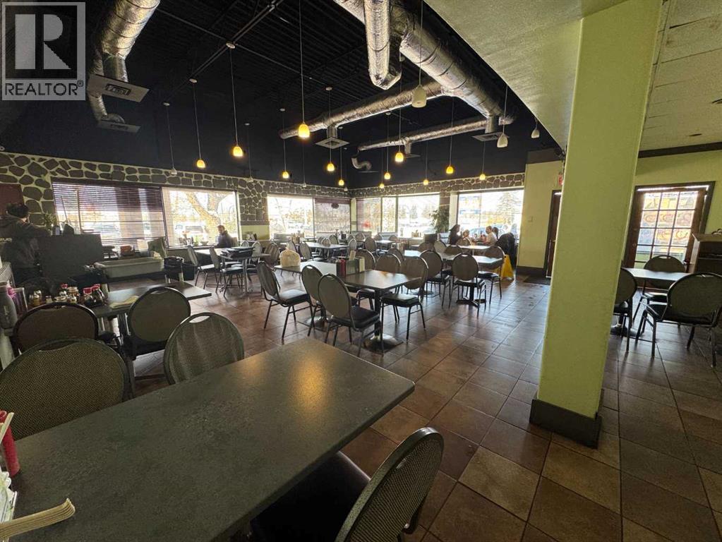 135 Whitefield Drive, Calgary, Alberta  T1Y 5X1 - Photo 2 - A2289374