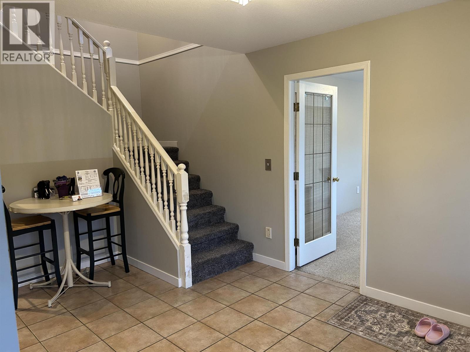 12055 Chestnut Crescent, Pitt Meadows, British Columbia  V3Y 2L6 - Photo 6 - R3092797