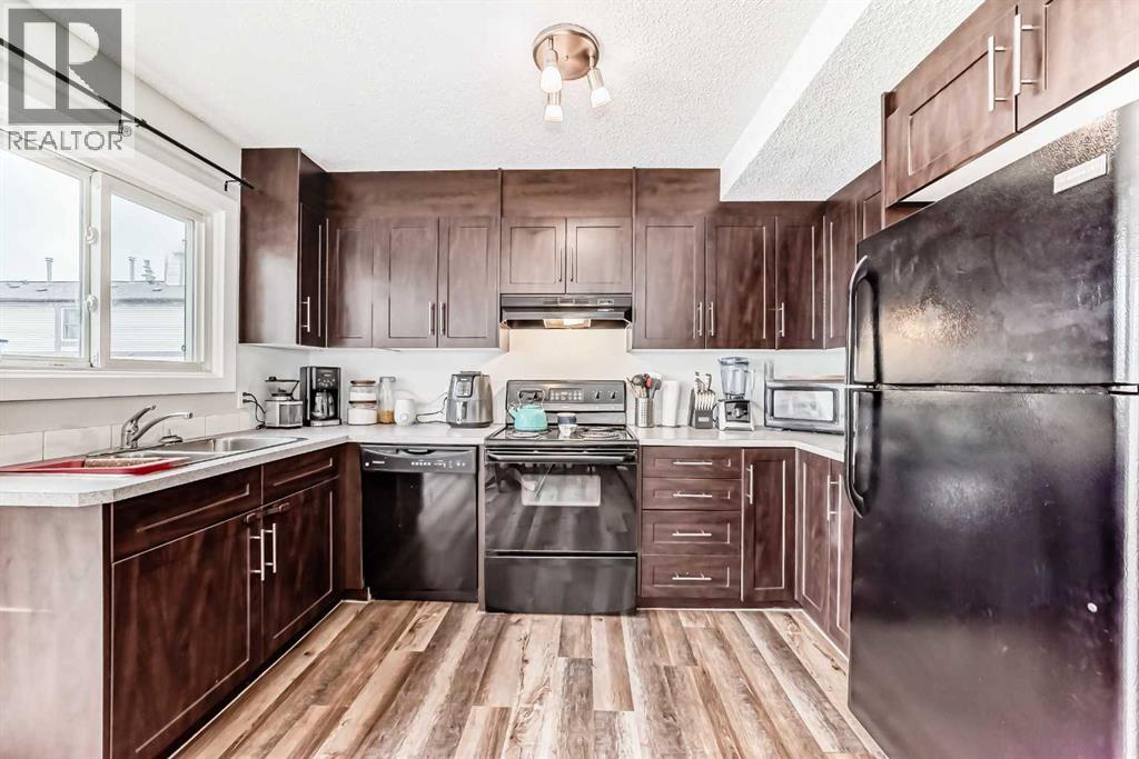 1227 137 Avenue Se, Calgary, Alberta  T2J 6N5 - Photo 3 - A2289554