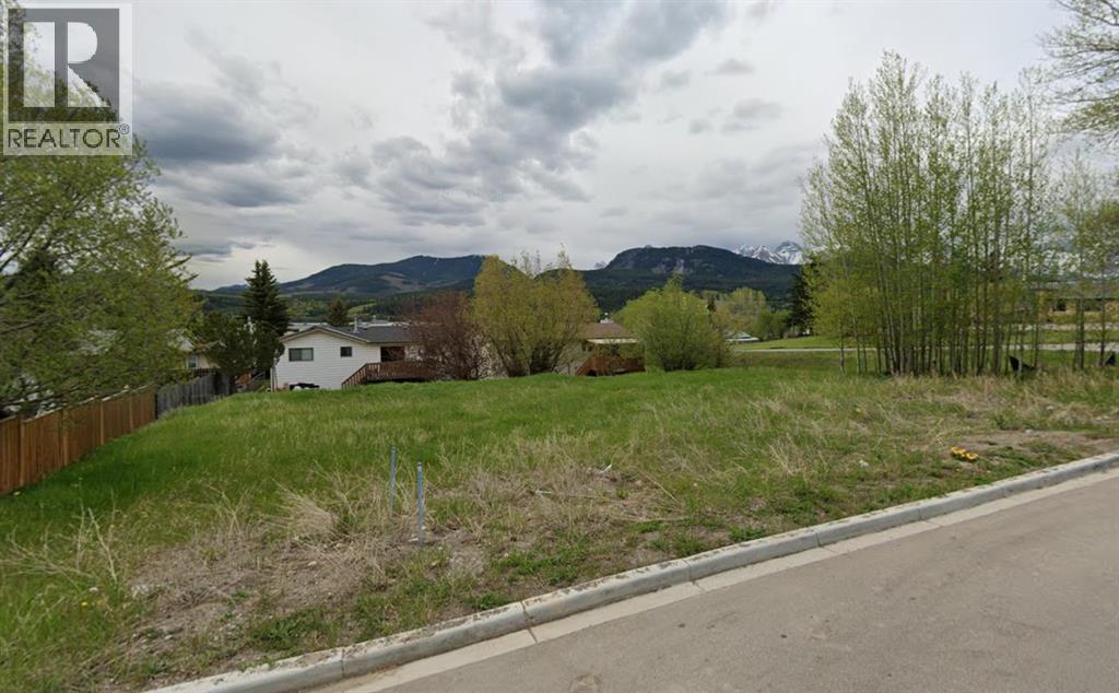 8602 24 Avenue, Coleman, Alberta