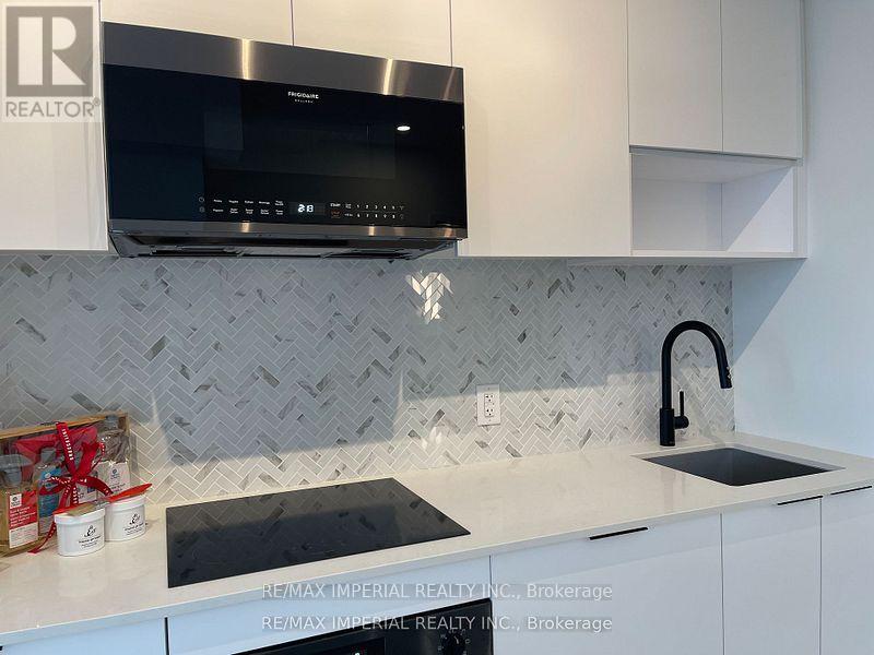 902 - 5 Defries Street E, Toronto, Ontario  M5A 3R4 - Photo 13 - C12831476