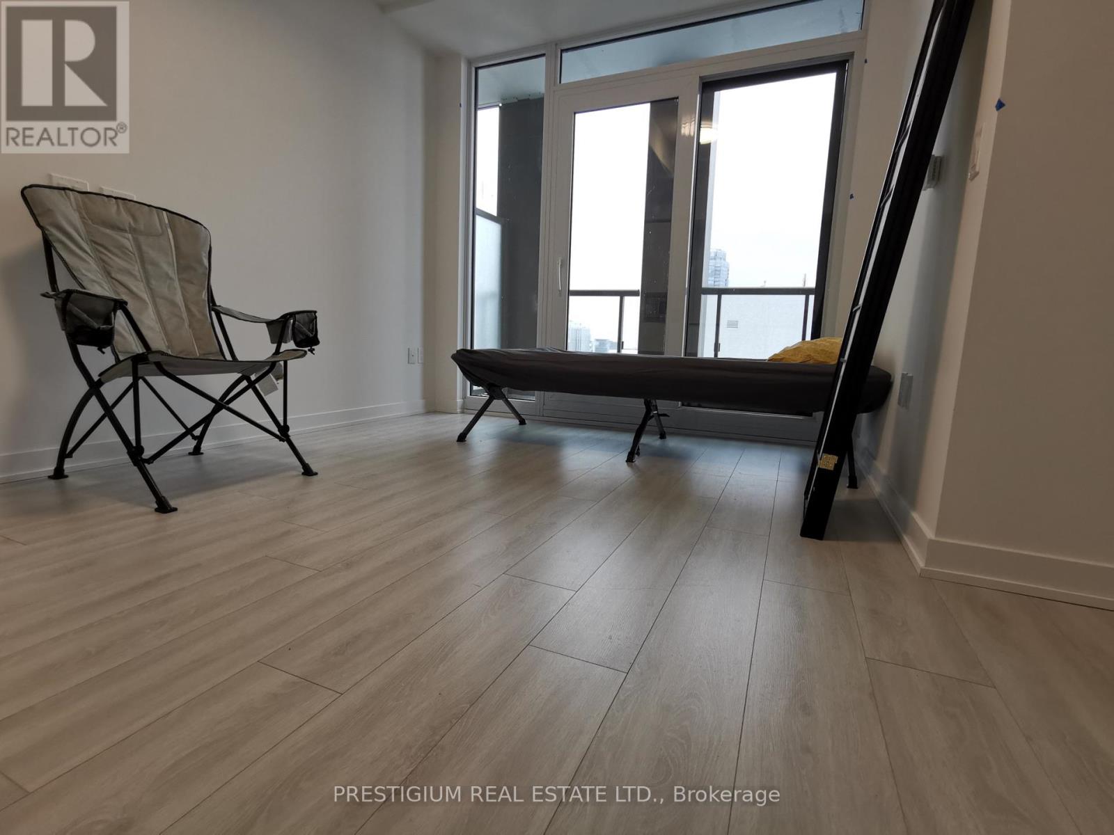 3806 - 238 Simcoe Street, Toronto, Ontario  M5T 0E2 - Photo 2 - C12831482