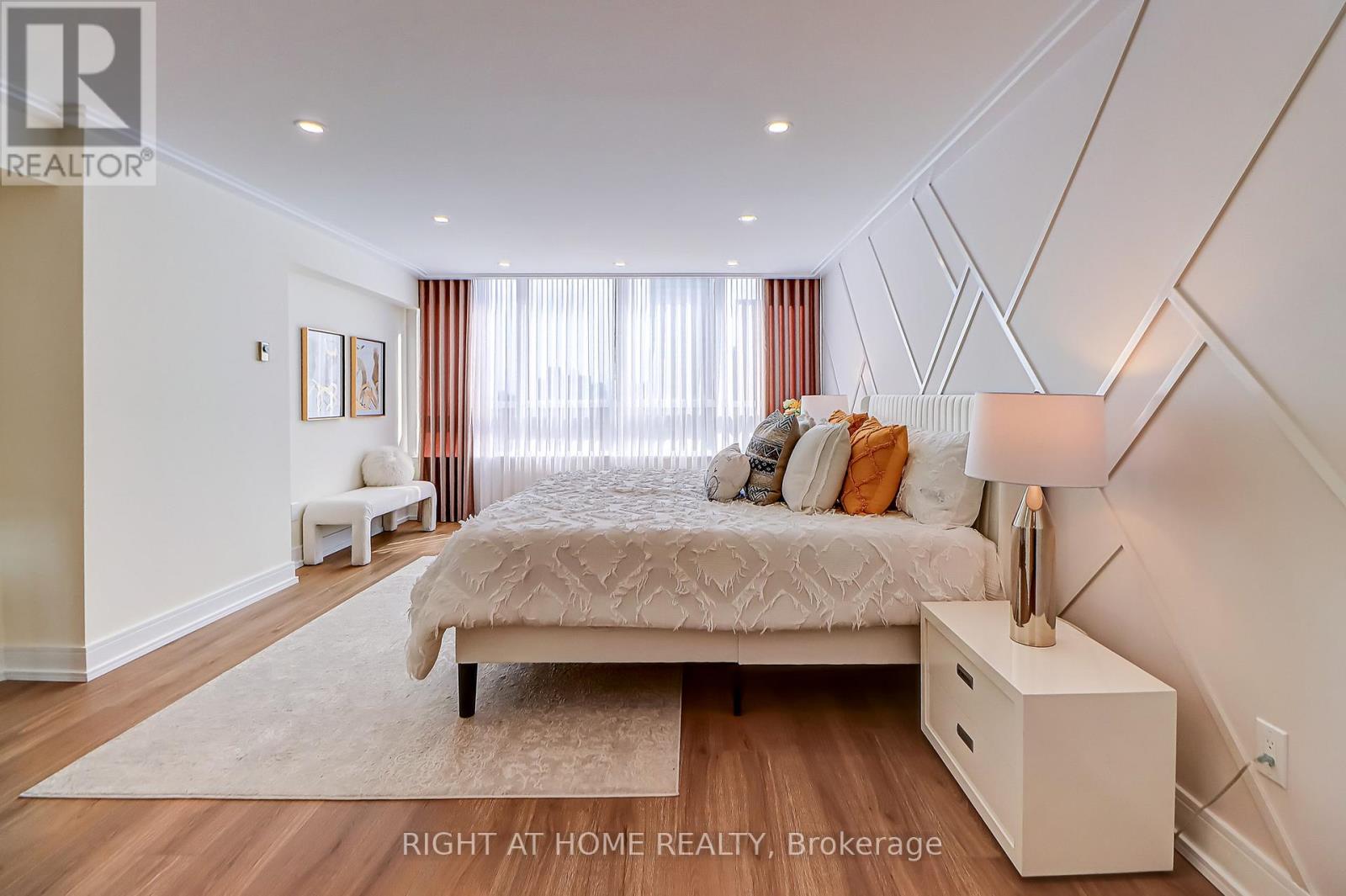 1207 - 130 Carlton Street, Toronto, Ontario  M5A 4K3 - Photo 26 - C12831484