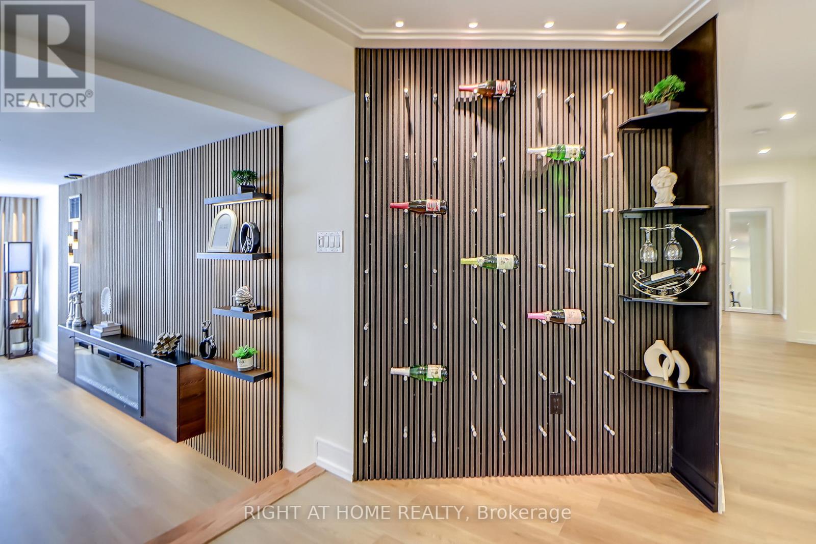 1207 - 130 Carlton Street, Toronto, Ontario  M5A 4K3 - Photo 8 - C12831484