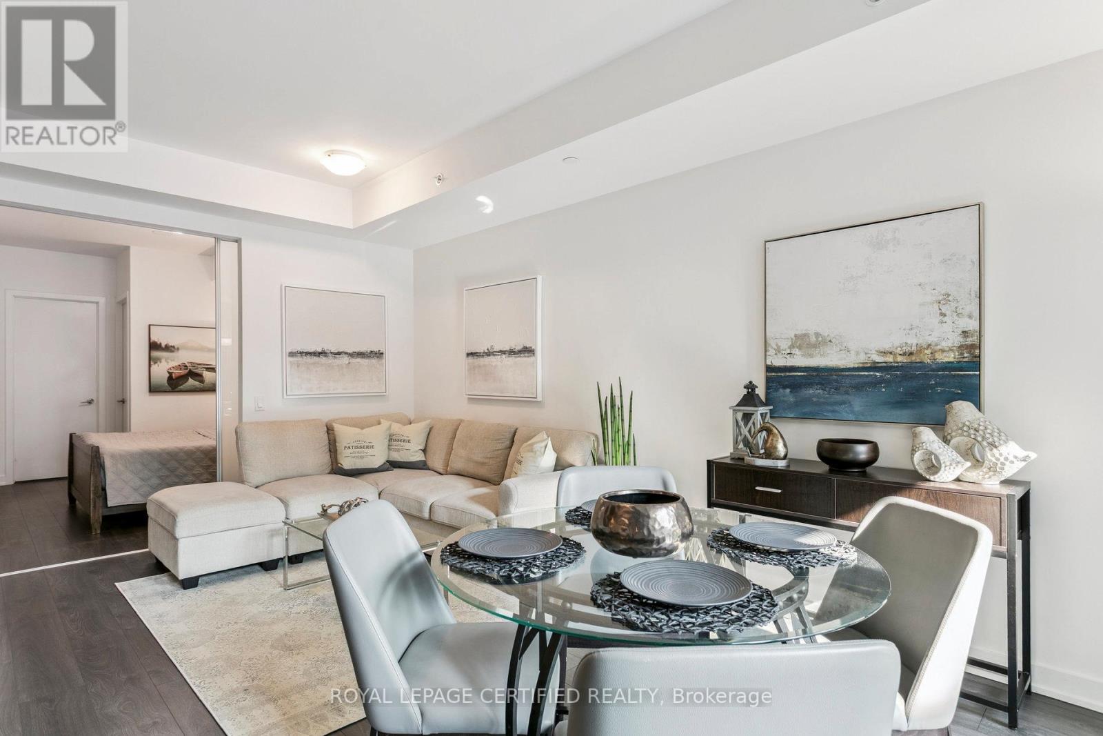 502 - 38 Iannuzzi Street, Toronto (Waterfront Communities), Ontario  M5V 0S2 - Photo 6 - C12831516