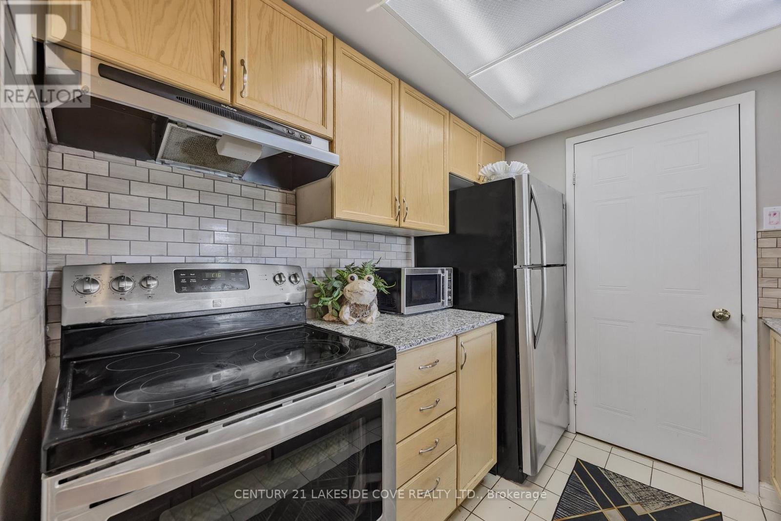 711 - 75 Ellen Street S, Barrie, Ontario  L4N 7R6 - Photo 11 - S12831488